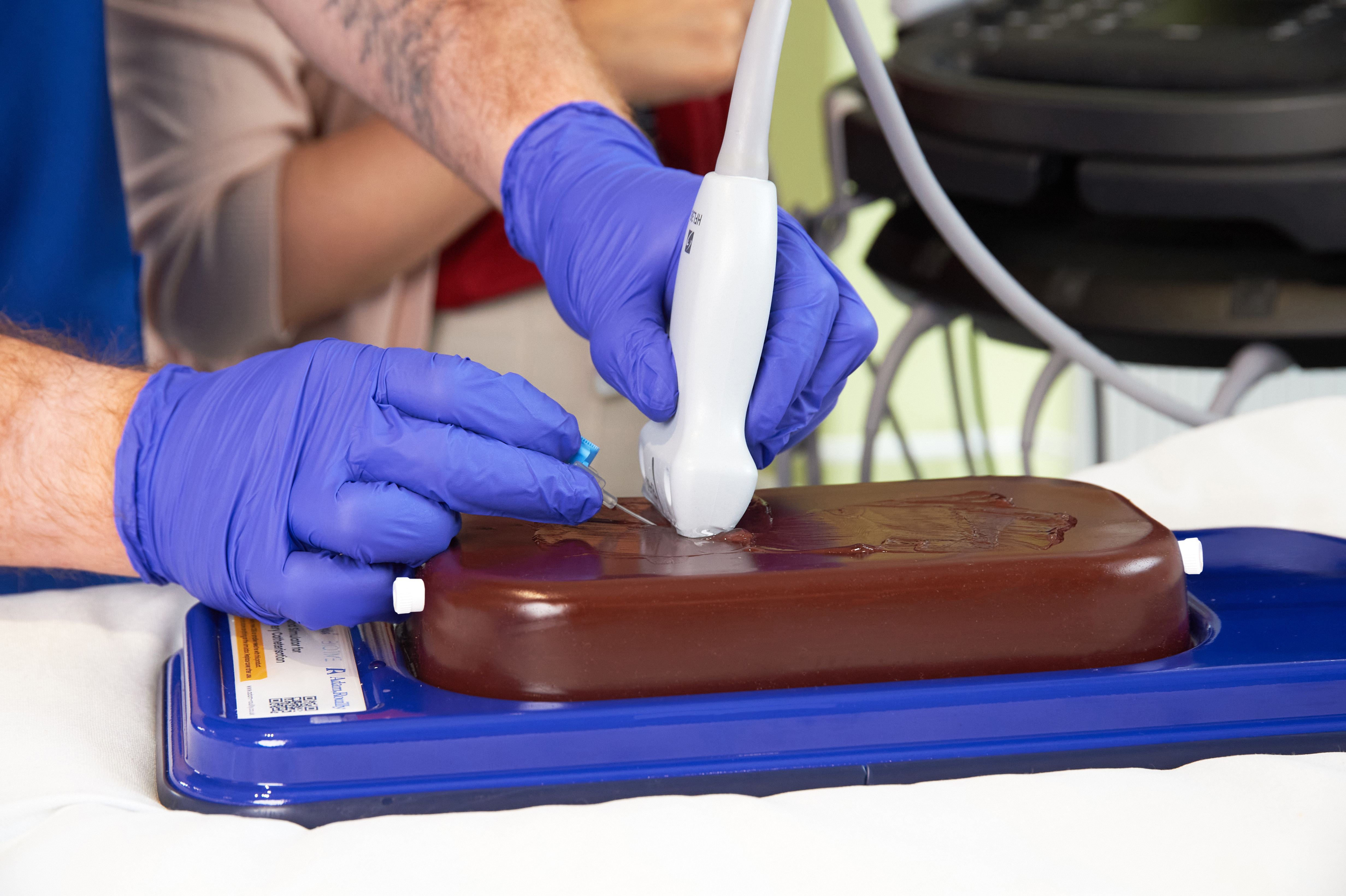 Ultrasound Simulator with 4 Central Lines, Dark