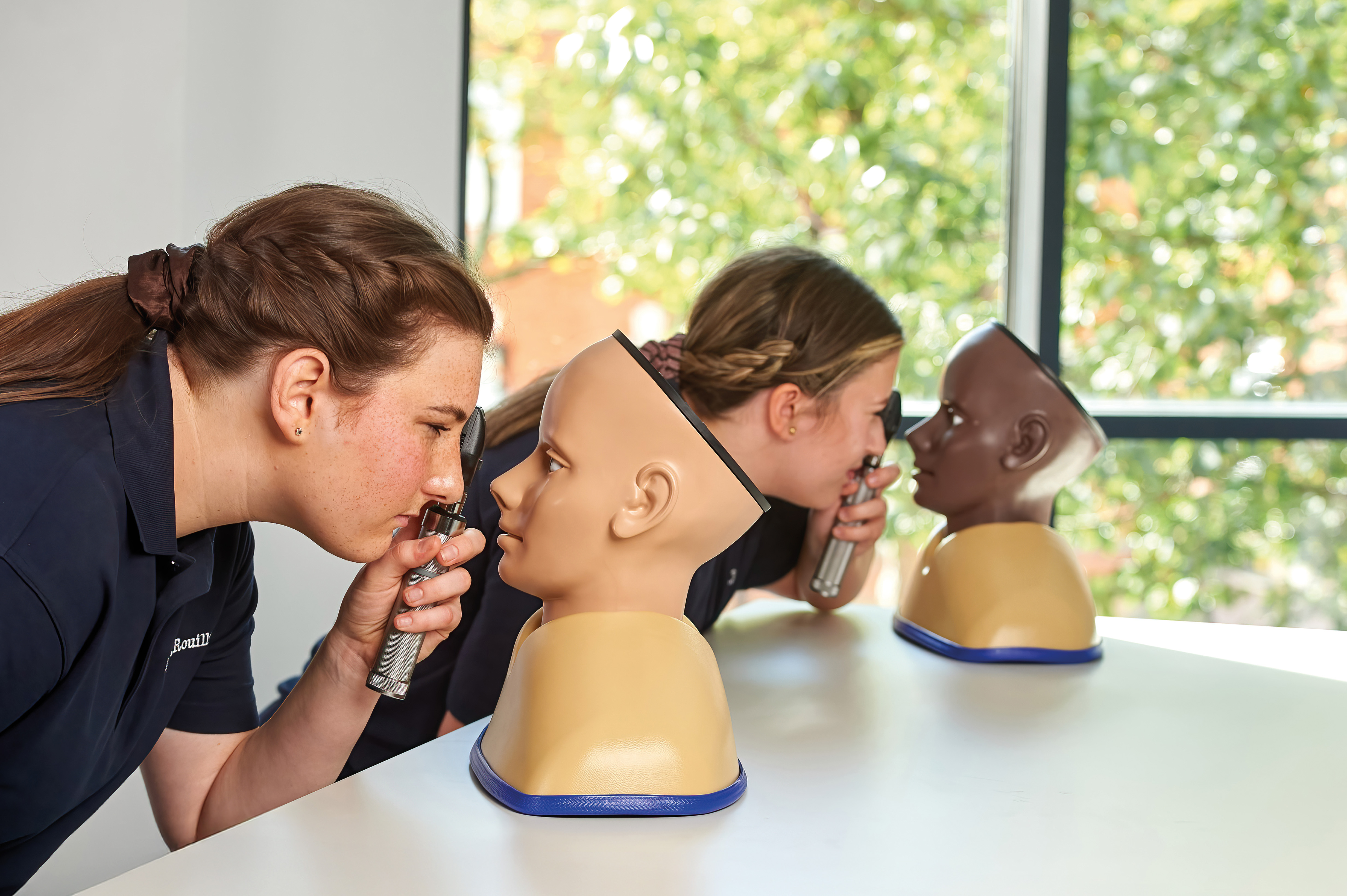 Enhanced Digital Eye Examination/Retinopathy Trainer, Light