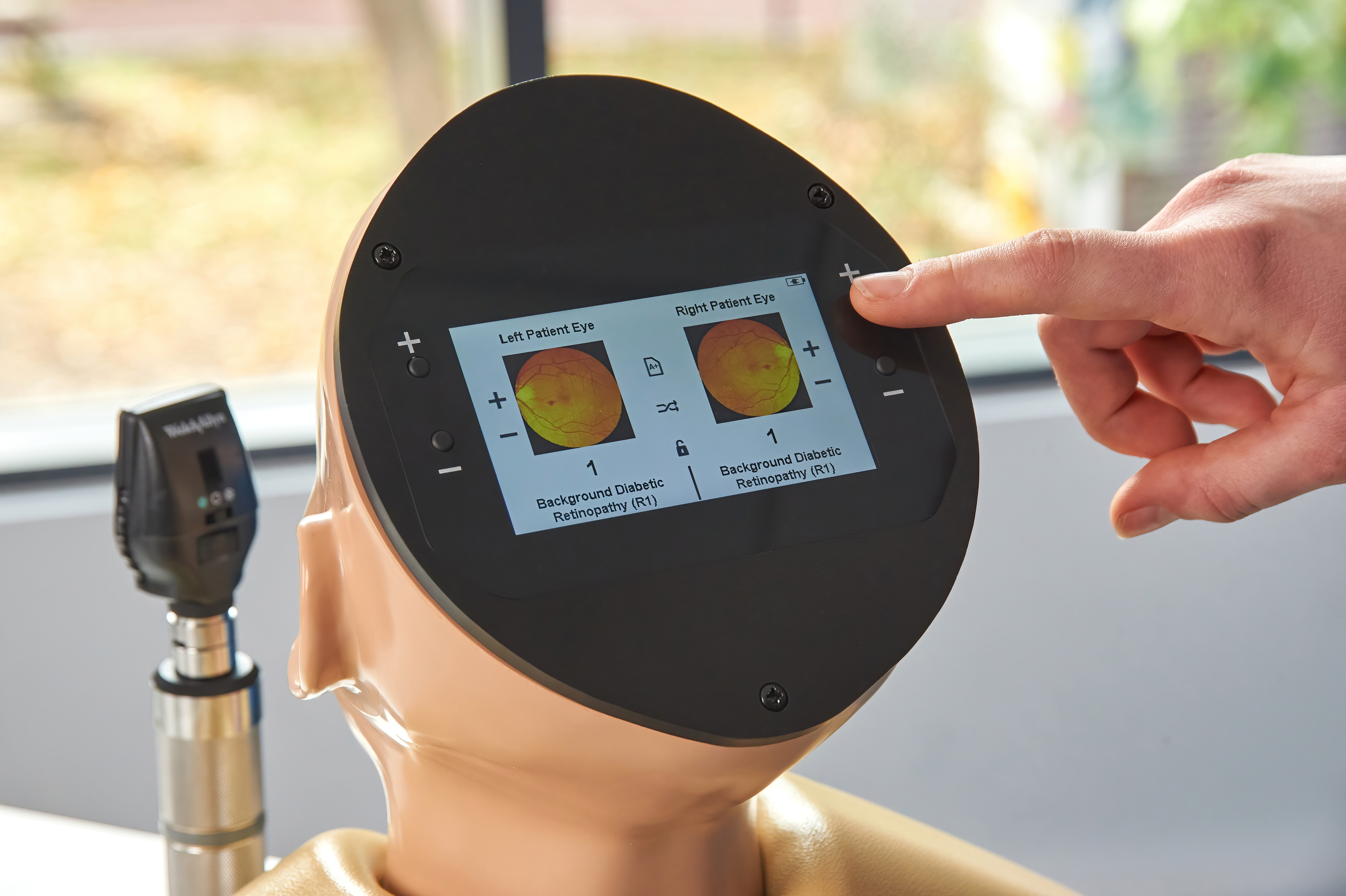 Enhanced Digital Eye and Ear Examination Trainer Set, Light