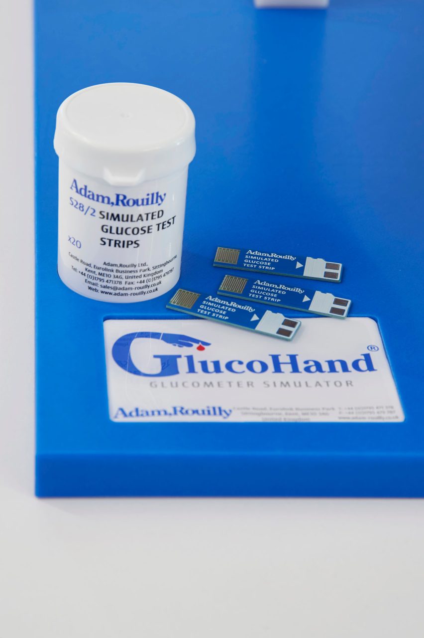Glucohand® - Digital Glucometer Simulator, Light