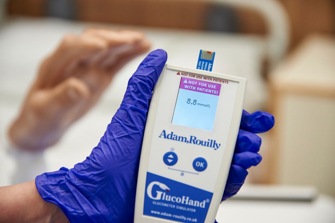Glucohand® - Digital Glucometer Simulator, Light